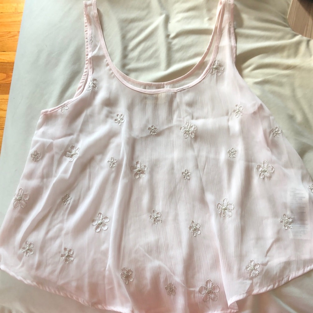 Hollister tank